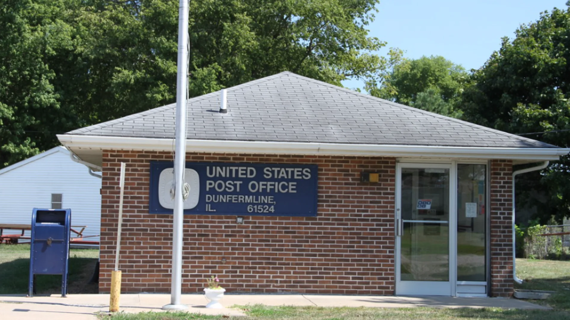 Village of Dunfermline, Establishment